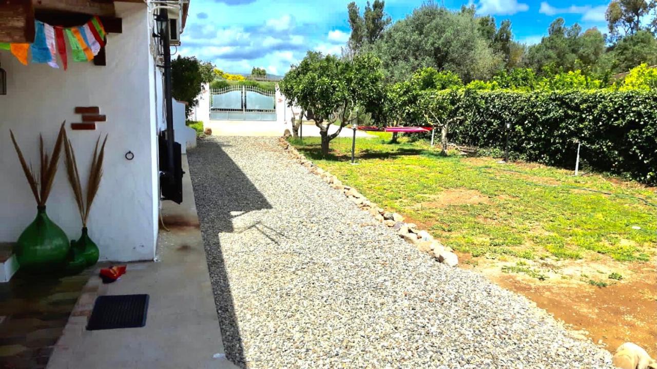 Apartamento La Maison Blanche Iglesias Exterior foto